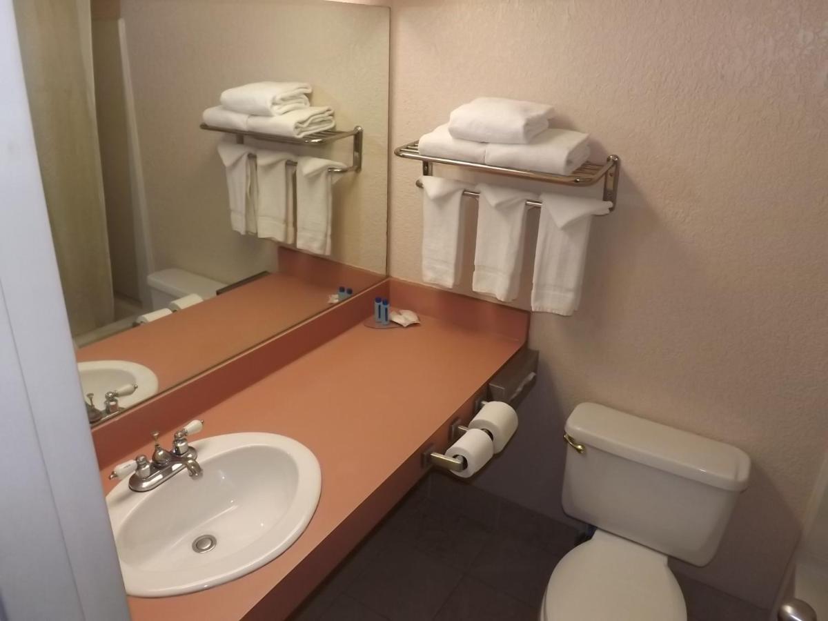 Kci Lodge Канзас-Сити Номер фото